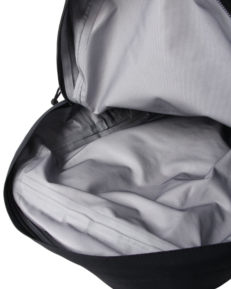 STREAM TRAIL Breathable Daypack II Backpack