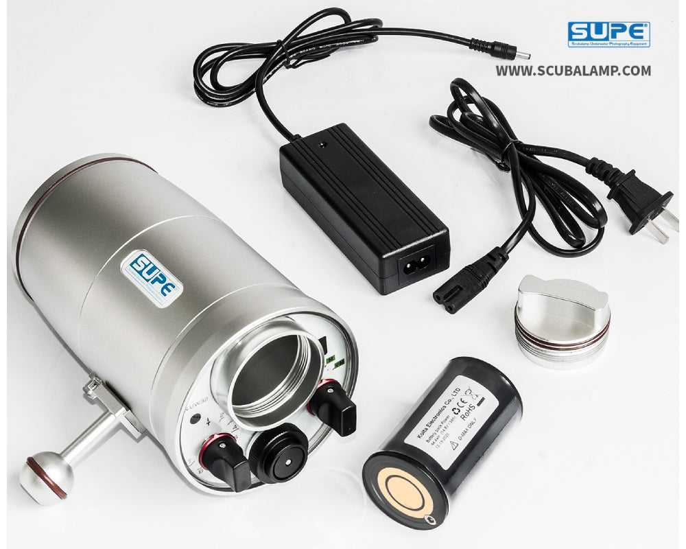 SCUBALAMP SUPE D-Max Strobe (Silver)