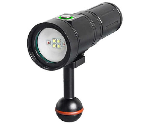 SCUBALAMP SUPE PV22 2000 LUMENS FOCUS LIGHT