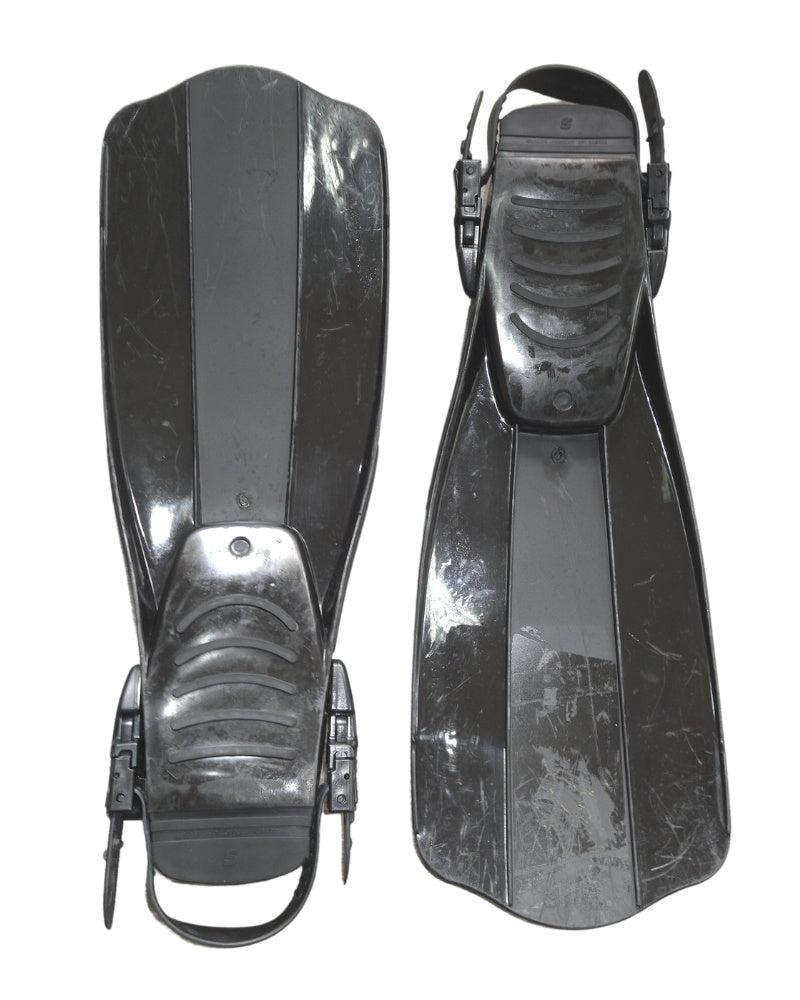 USED TUSA LIBERATOR X10 FINS - BLACK/ SMALL