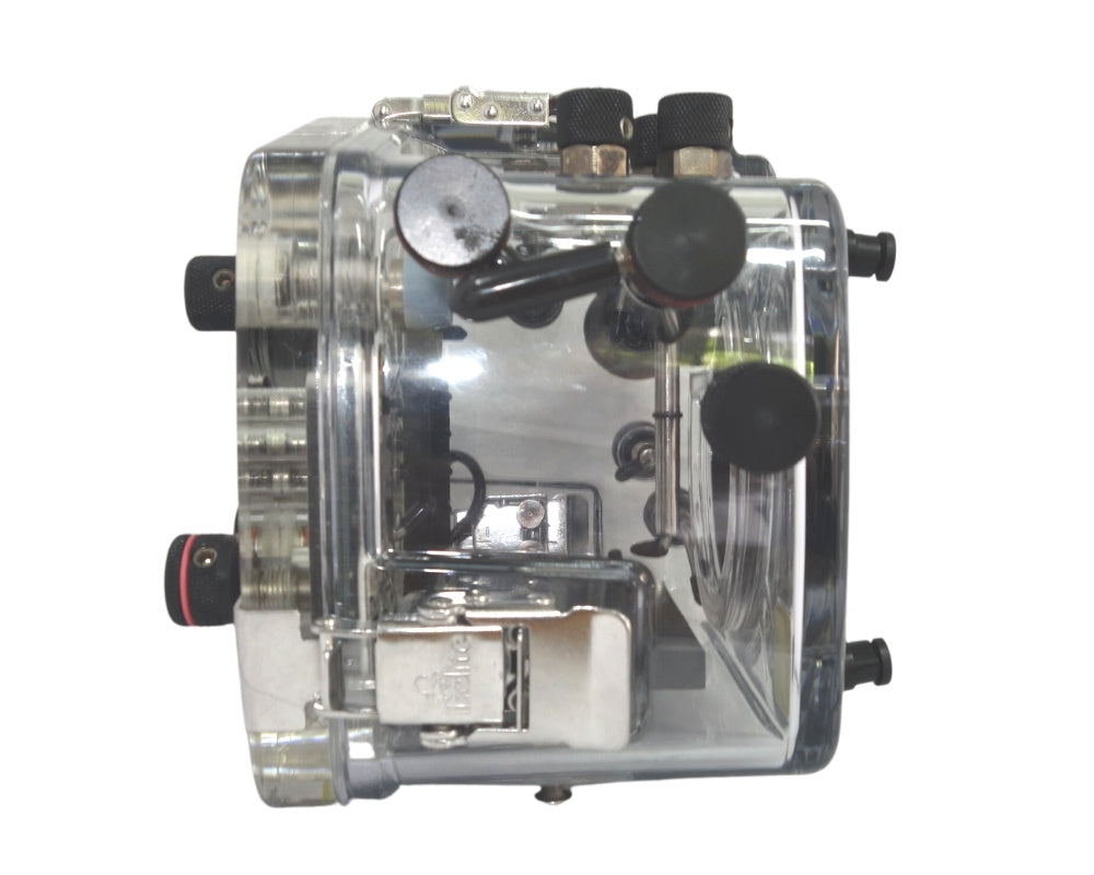 USED IKELITE HOUSING FOR NIKON D800