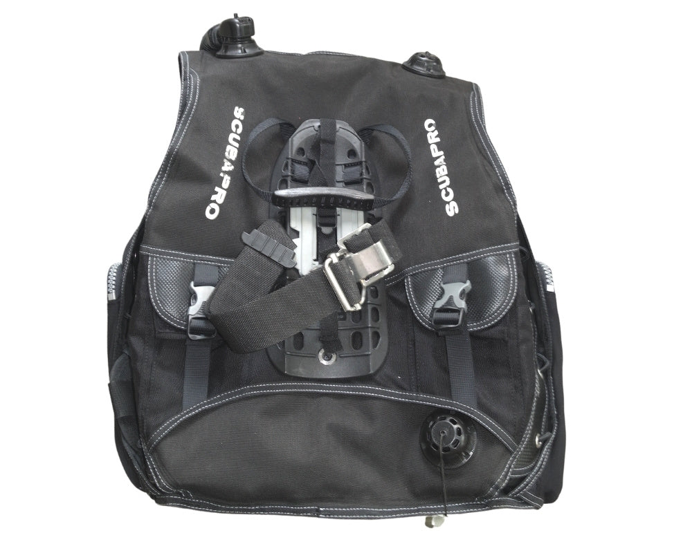 USED SCUBAPRO T-BLACK BCD SET
